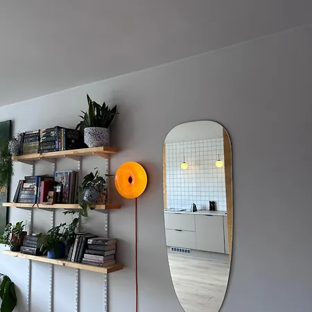 Apartament Modern With Forest View, Close To The Subway