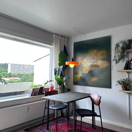 Modern With Forest View, Close To The Subway * 오슬로